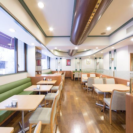 אוסקה Hotel Sun White מראה חיצוני תמונה