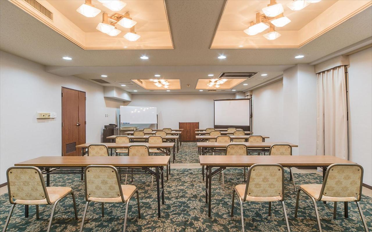 אוסקה Hotel Sun White מראה חיצוני תמונה